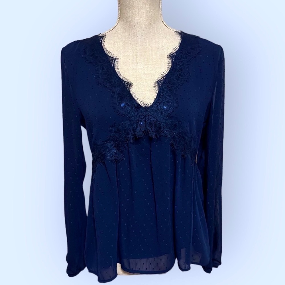 Mason & Belle navy empire waist top. small